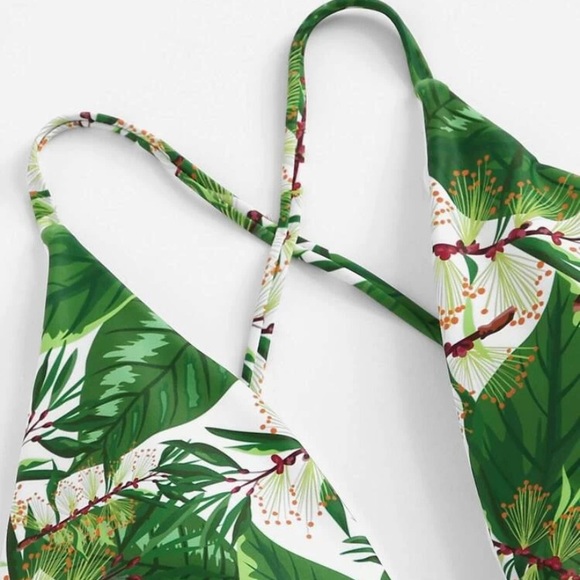 🛑SOLD🛑Tropical Criss Cross Backless One Piece Swimsuit - Picture 5 of 7